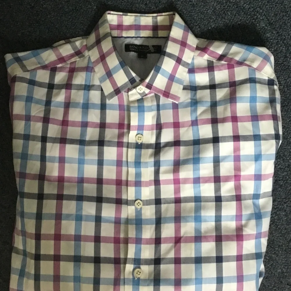 Banana Republic Men’s White Plaid Dress Shirt with Blue & Purple Checks